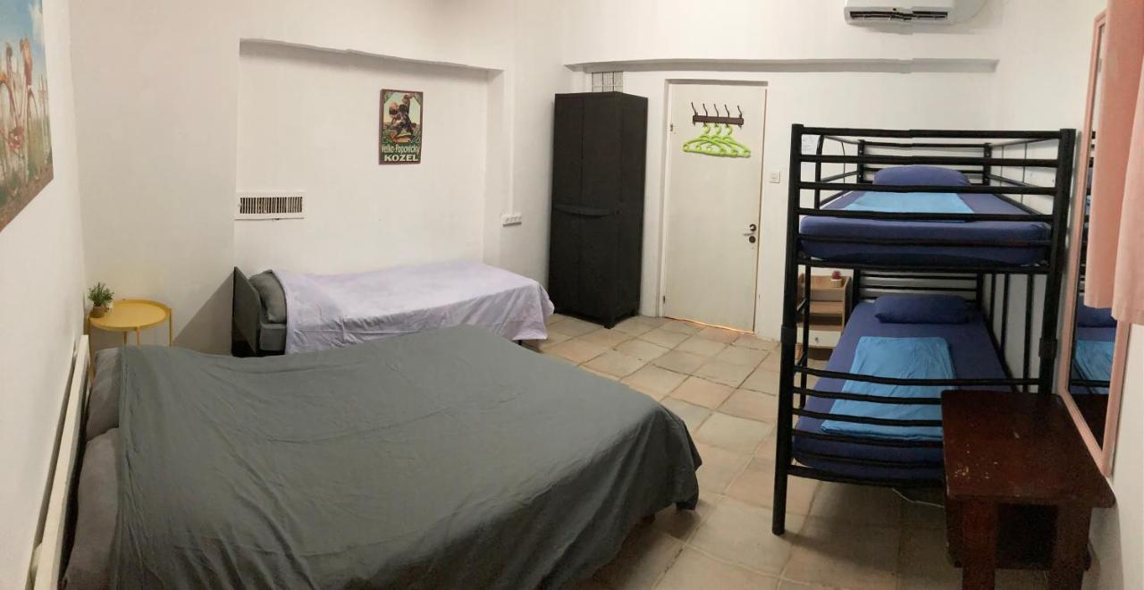 Dotan'S Boutique Guesthouse - By The Beach! Тель-Авив Экстерьер фото