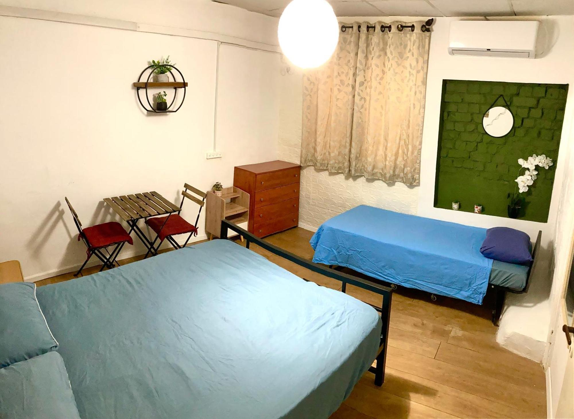 Dotan'S Boutique Guesthouse - By The Beach! Тель-Авив Экстерьер фото